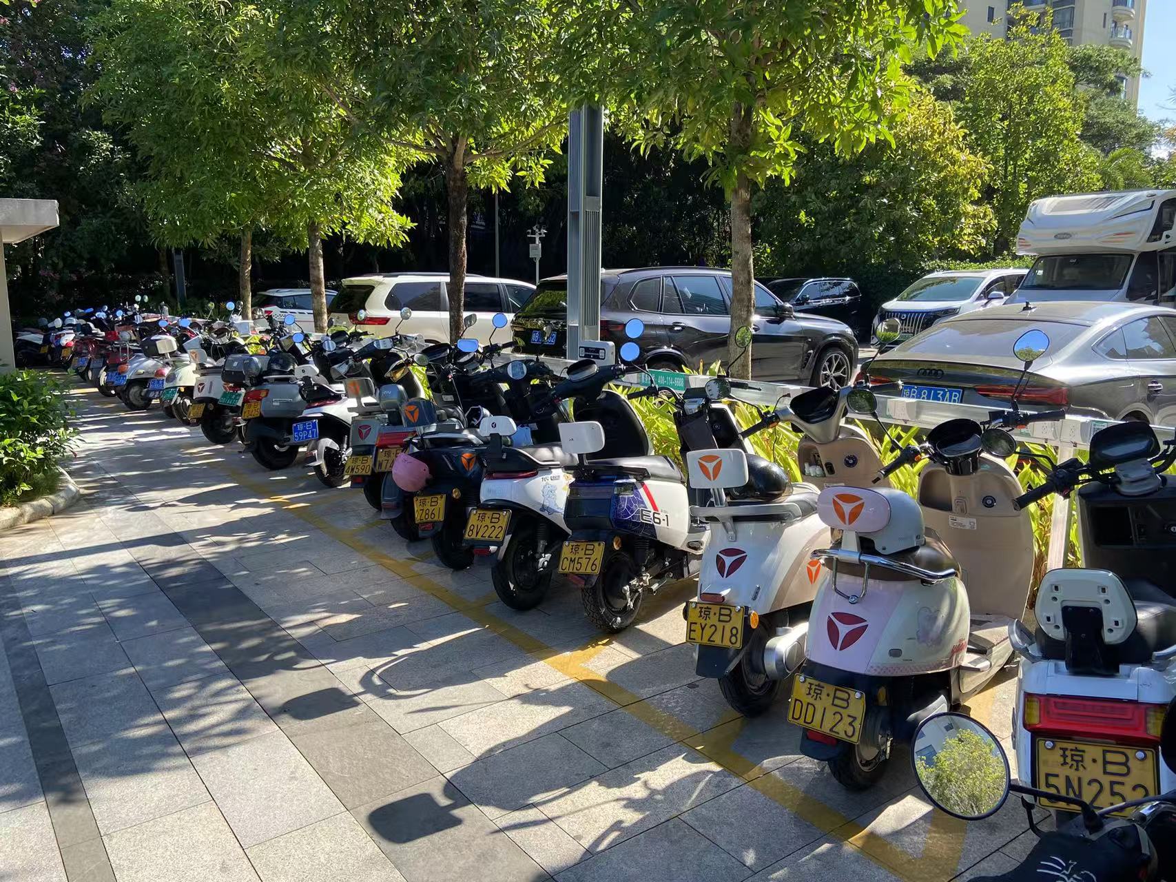 三亚华庭国际商务中心