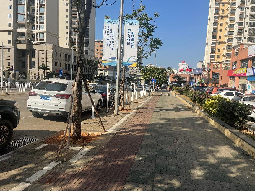 海口金盘社区便民充电站